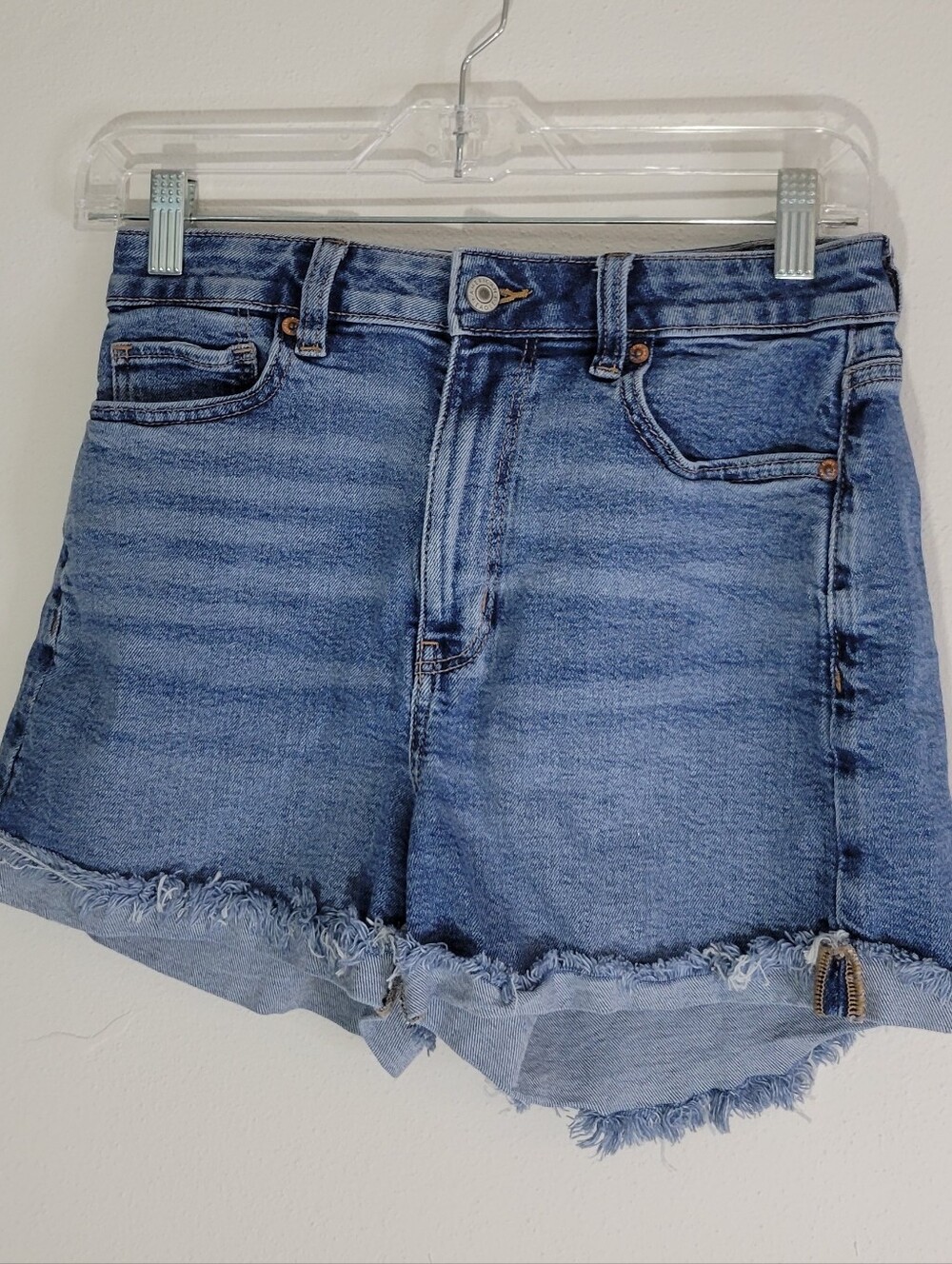 AMERICAN EAGLE OUTFITTERS WOMEN SIZE 4 Classic High Rise Blue Denim Women Shorts